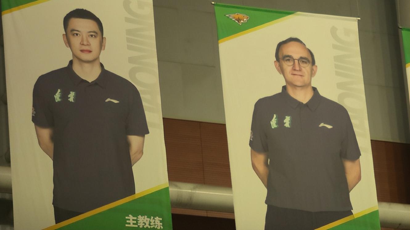 皇冠体育-辽篮9点官宣PK福建！球迷向俱乐部提要求，杨鸣取代小刘总可行吗